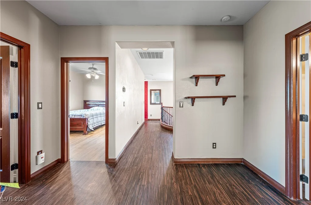 8108 Hopscotch, Las Vegas, NV 89131