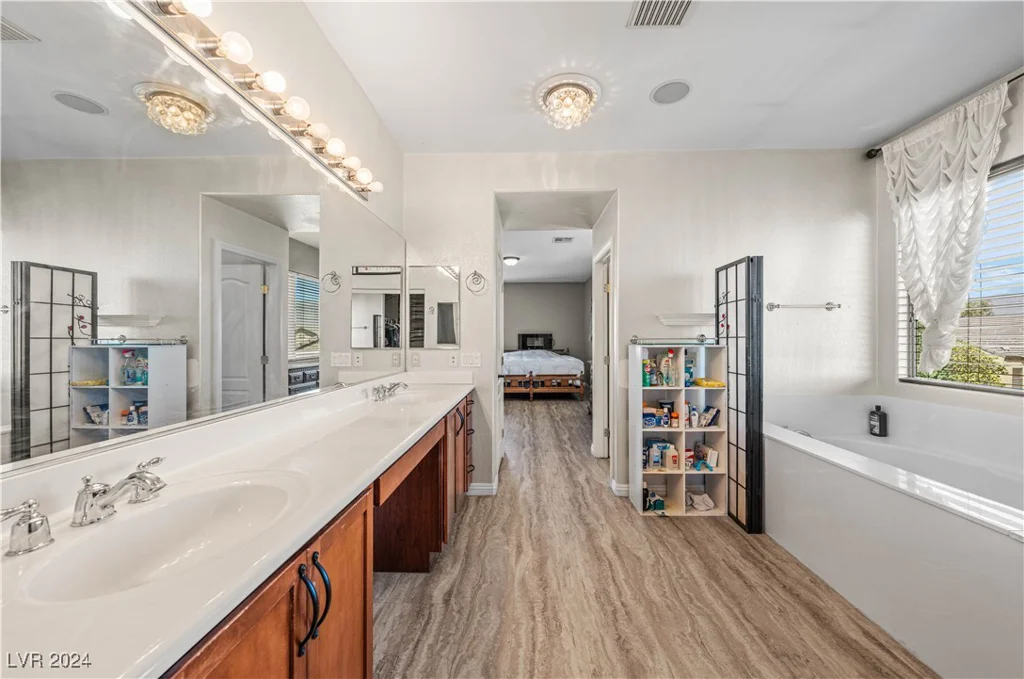 8108 Hopscotch, Las Vegas, NV 89131