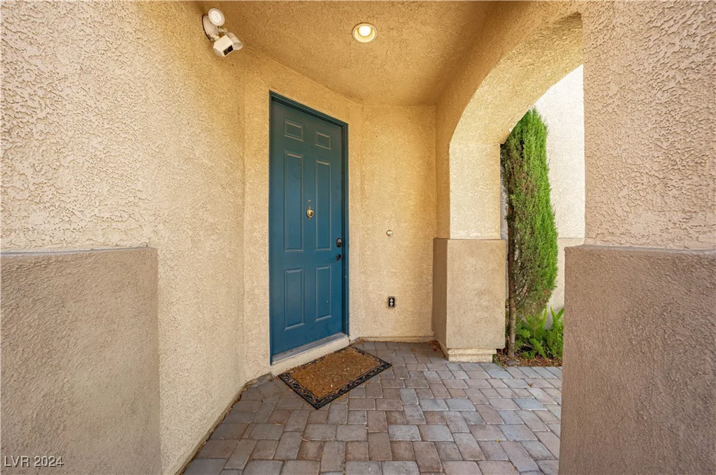 8108 Hopscotch, Las Vegas, NV 89131