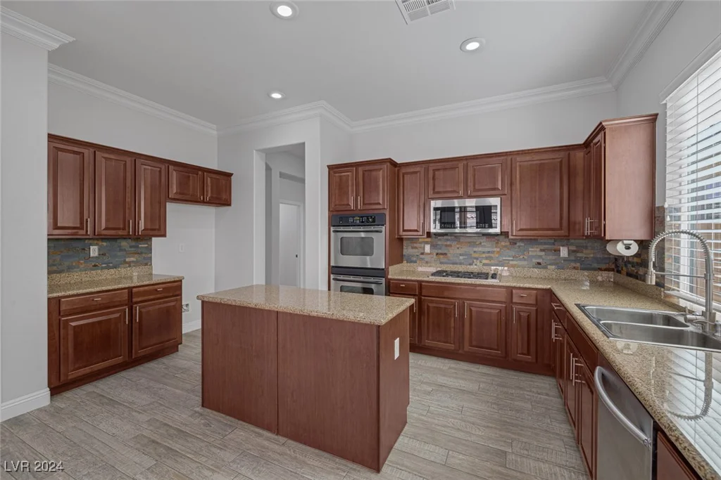 9524 Grand Grove, Las Vegas, NV 89149