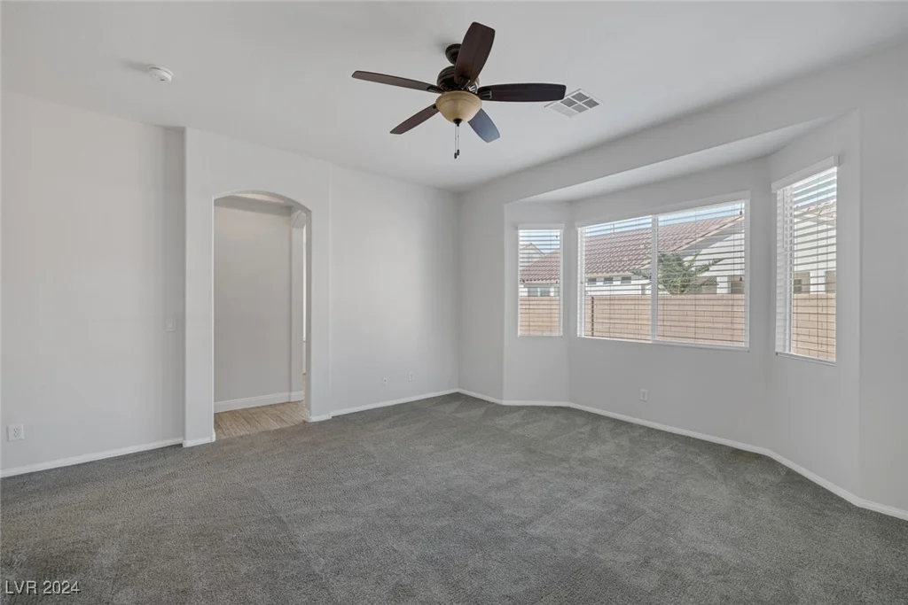 9524 Grand Grove, Las Vegas, NV 89149