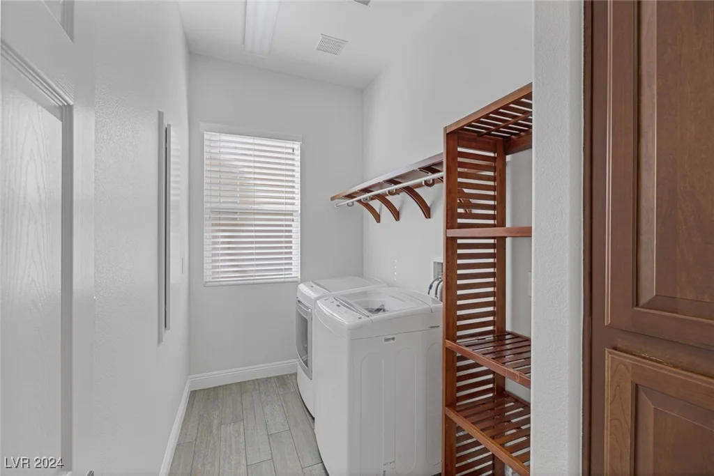 9524 Grand Grove, Las Vegas, NV 89149