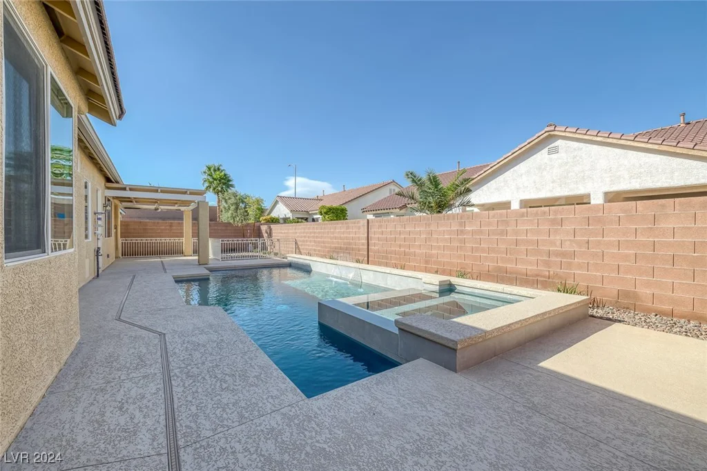 9524 Grand Grove, Las Vegas, NV 89149
