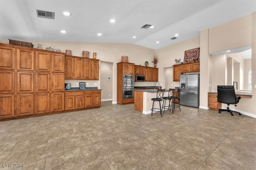 3689 Callahan, Las Vegas, NV 89120