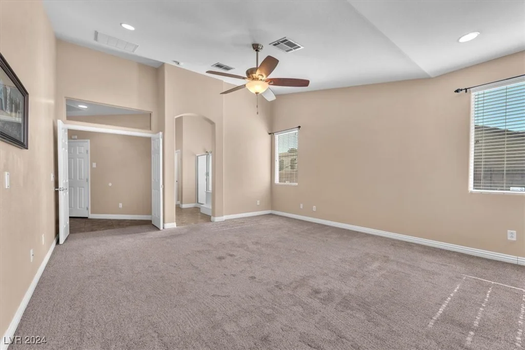 3689 Callahan, Las Vegas, NV 89120