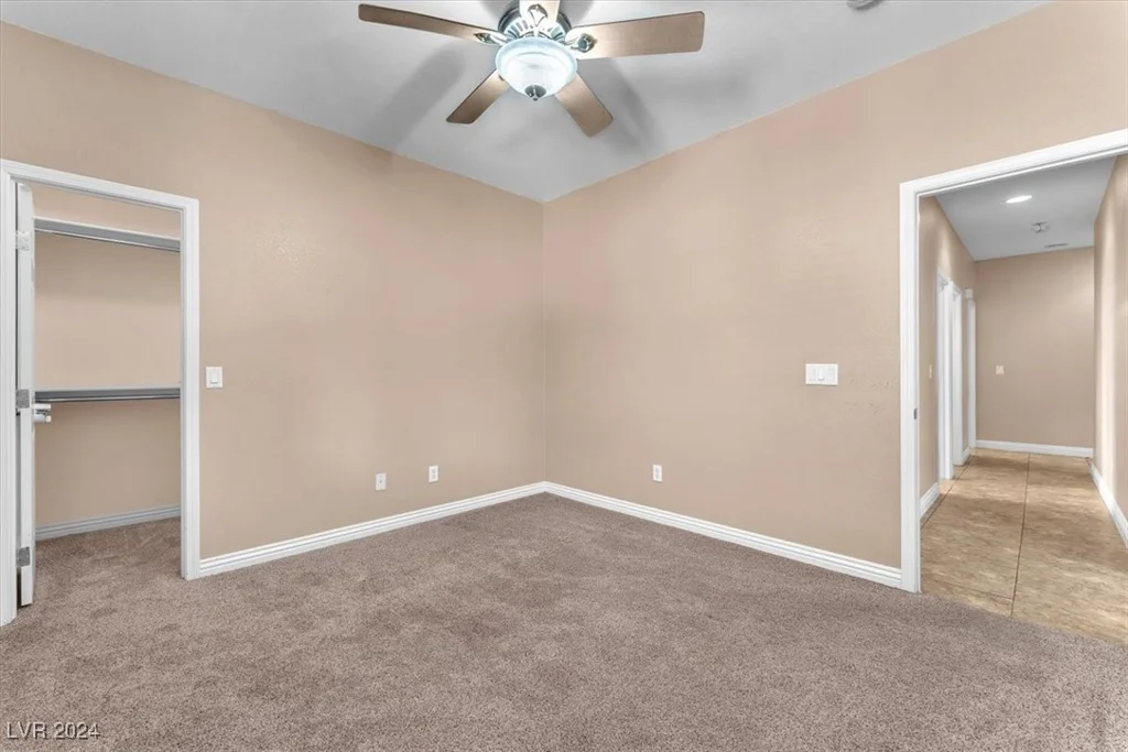 3689 Callahan, Las Vegas, NV 89120