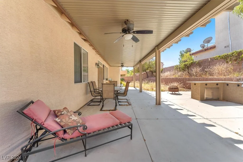 3689 Callahan, Las Vegas, NV 89120
