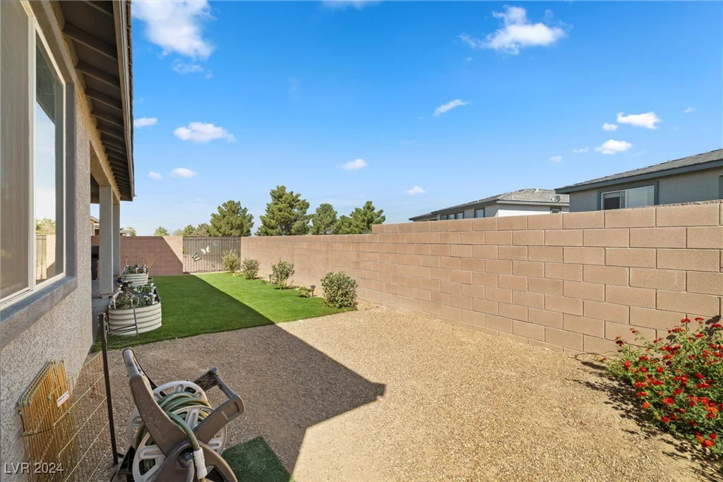4484 Cactus Canyon, Pahrump, NV 89061