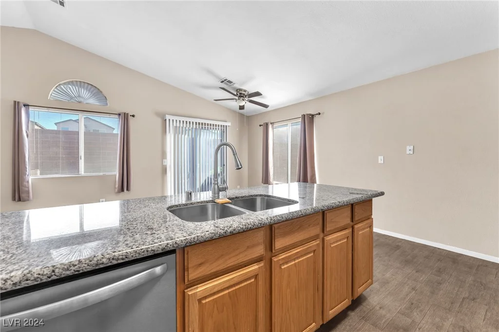 2846 Mount Hope, Las Vegas, NV 89156