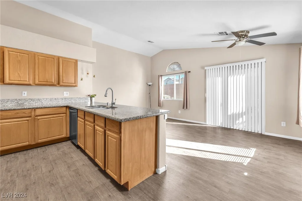 2846 Mount Hope, Las Vegas, NV 89156