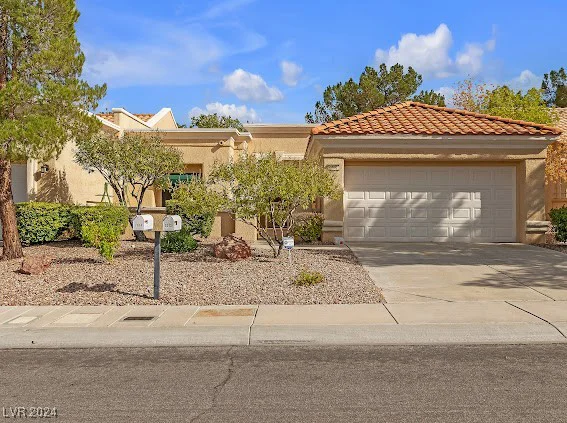 2012 Bellview, Las Vegas, NV 89134