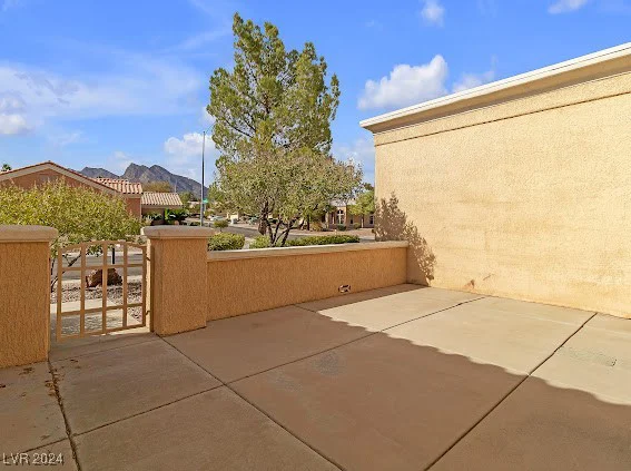 2012 Bellview, Las Vegas, NV 89134