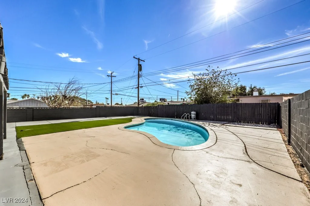 5509 Balzar, Las Vegas, NV 89108