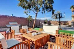 6885 Coley, Las Vegas, NV 89146
