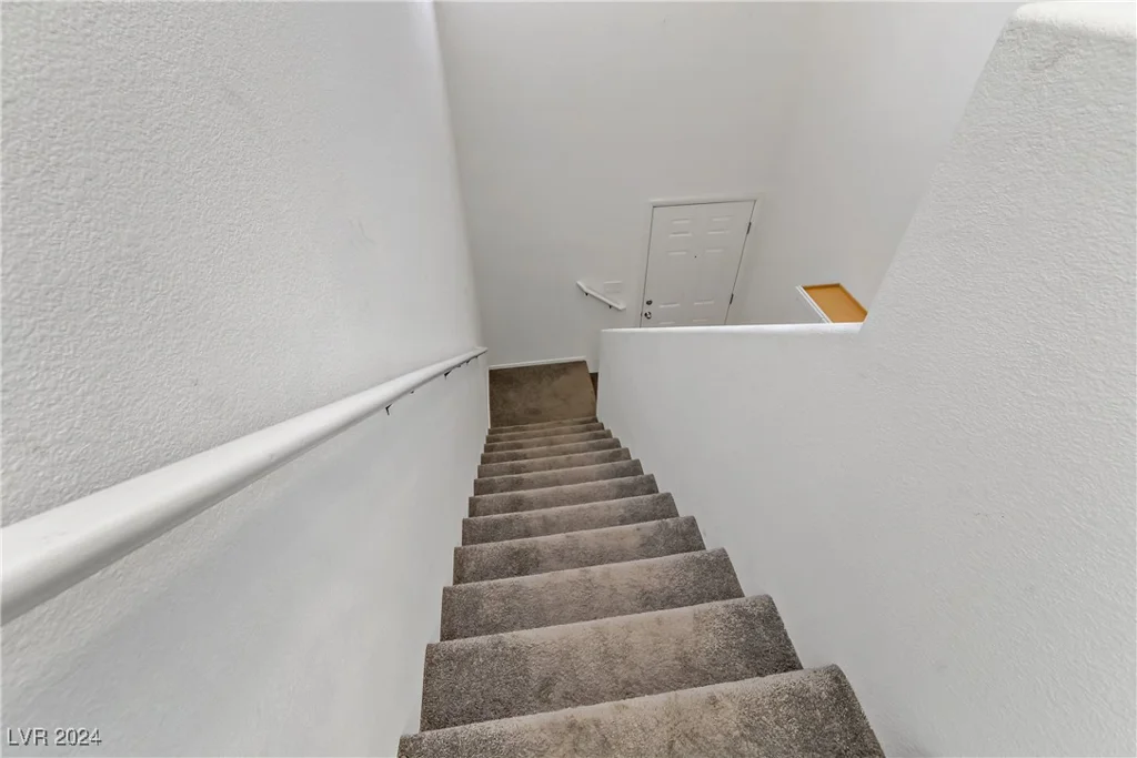 4621 Woolcomber, Las Vegas, NV 89115