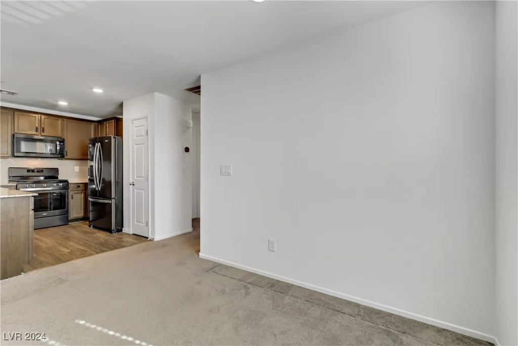 4621 Woolcomber, Las Vegas, NV 89115