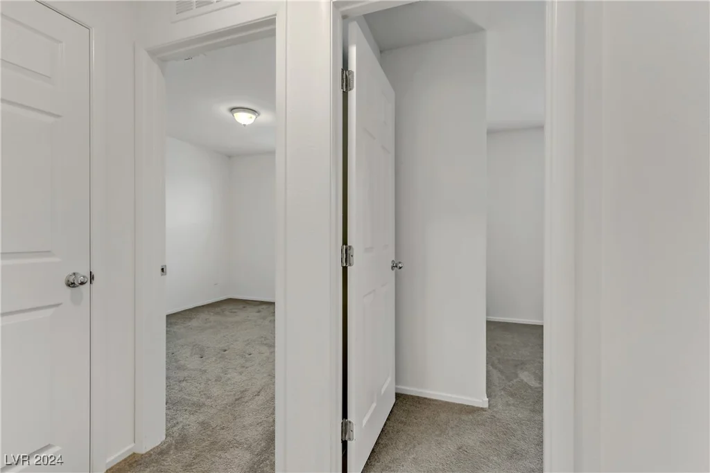 4621 Woolcomber, Las Vegas, NV 89115