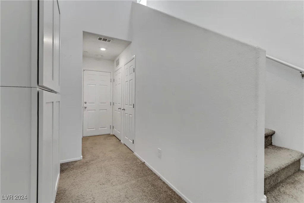 4621 Woolcomber, Las Vegas, NV 89115