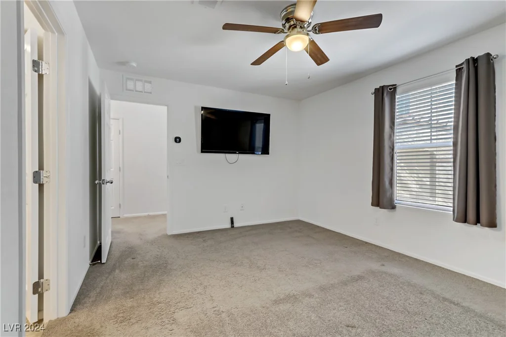4621 Woolcomber, Las Vegas, NV 89115
