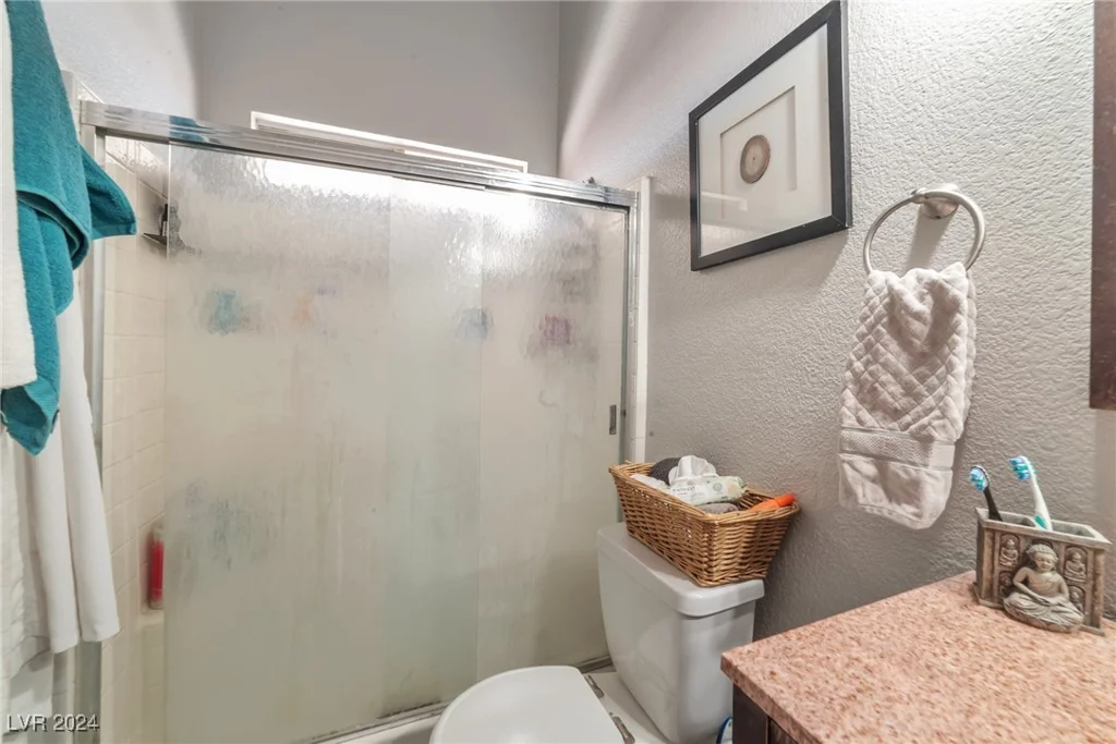 2245 Grand Clover, Las Vegas, NV 89156