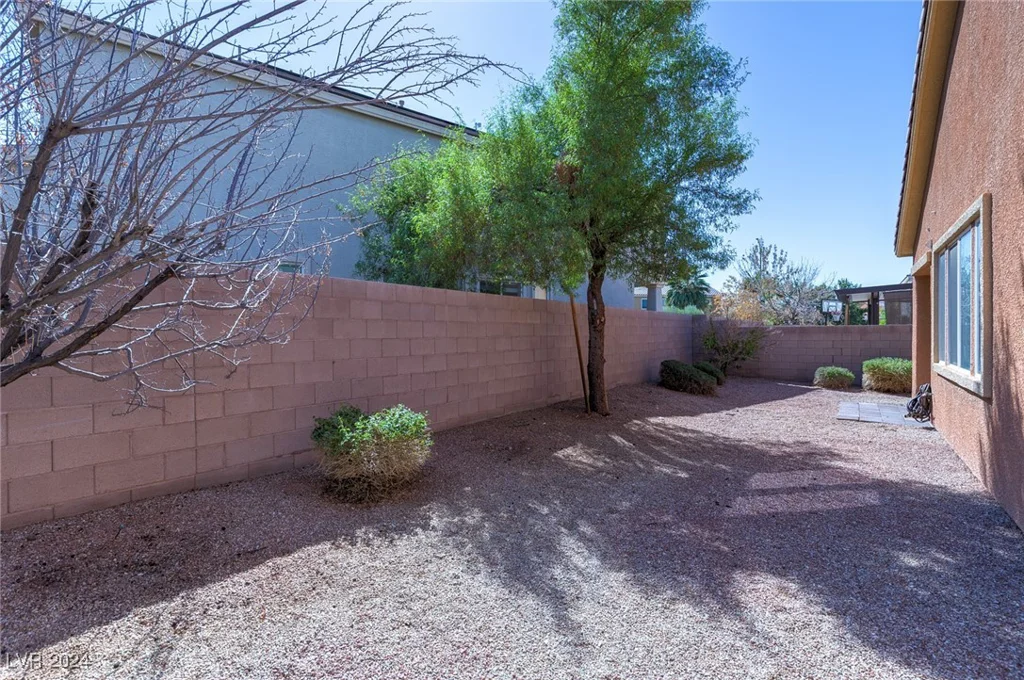3893 Burma, North Las Vegas, NV 89032