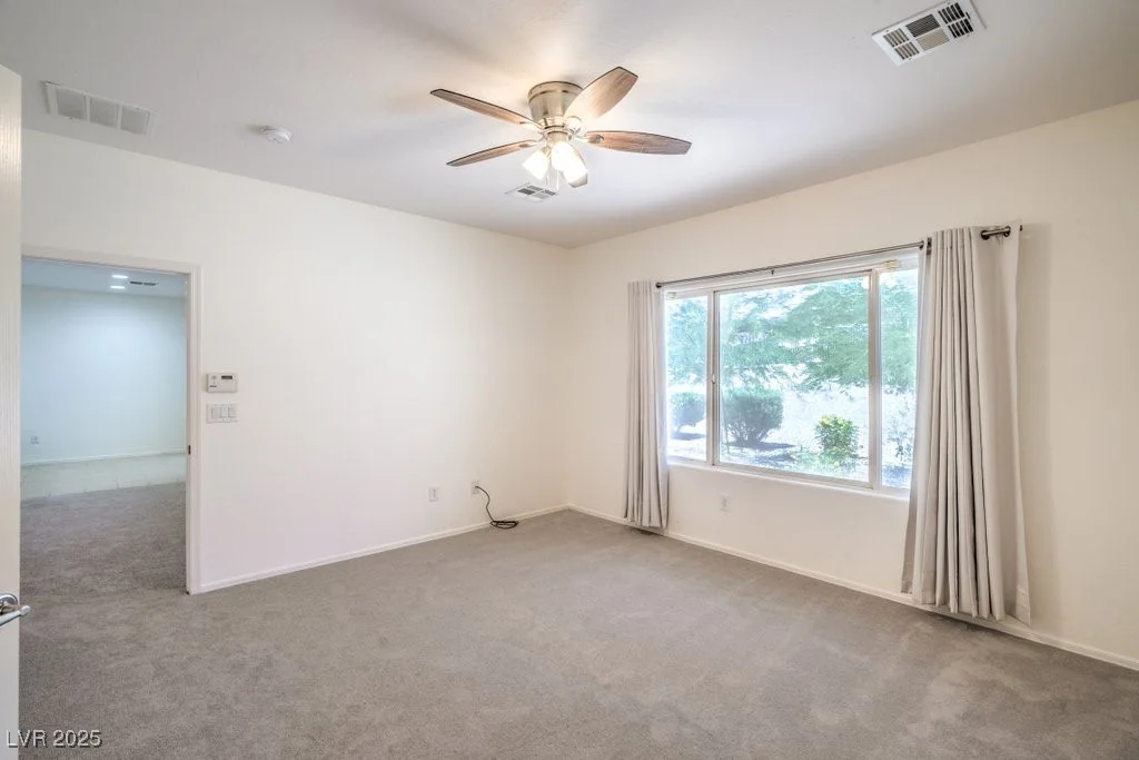 7625 Fieldfare, North Las Vegas, NV 89084