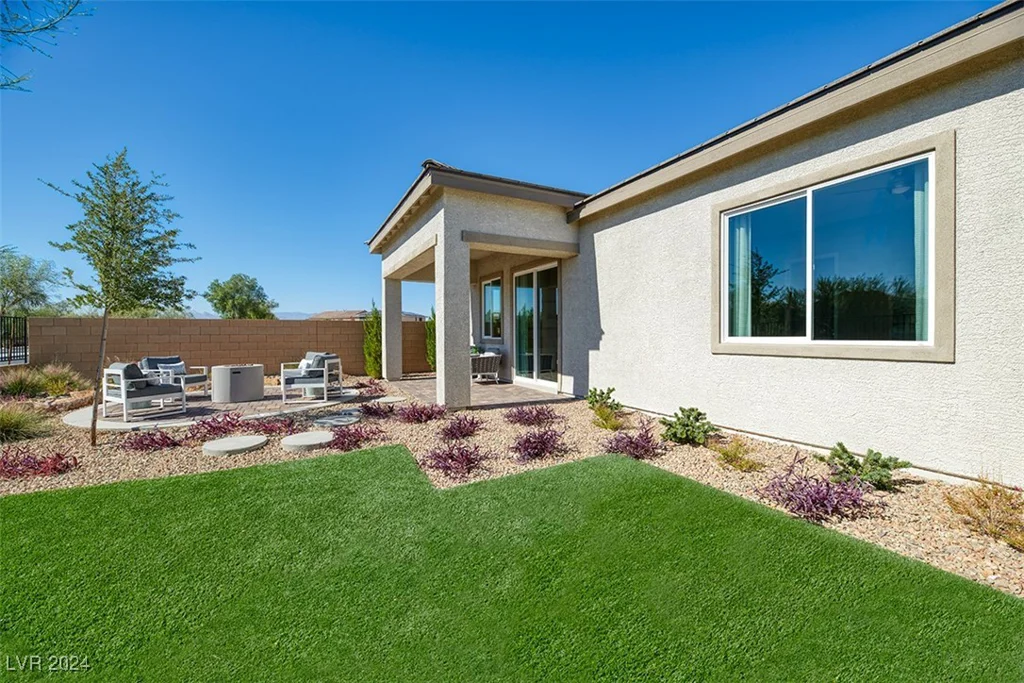 4121 Sigalas, North Las Vegas, NV 89081