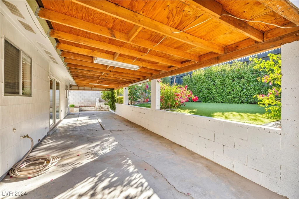 3931 Syracuse, Las Vegas, NV 89121