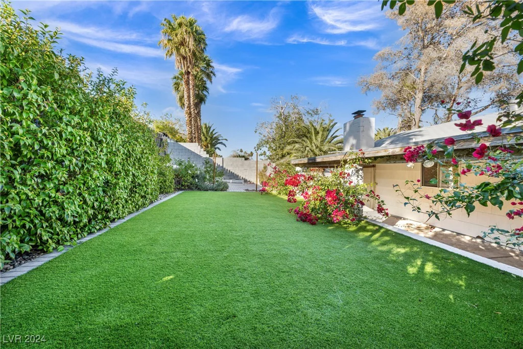 3931 Syracuse, Las Vegas, NV 89121