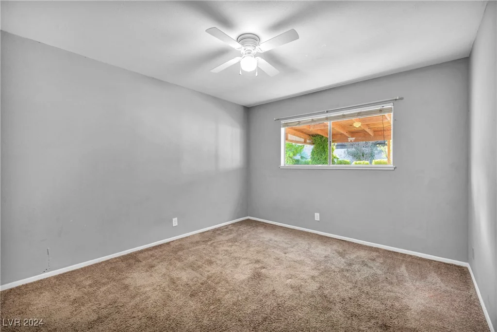 3931 Syracuse, Las Vegas, NV 89121