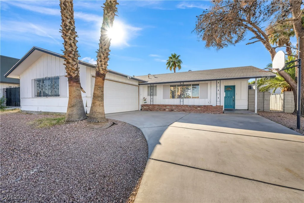 3931 Syracuse, Las Vegas, NV 89121