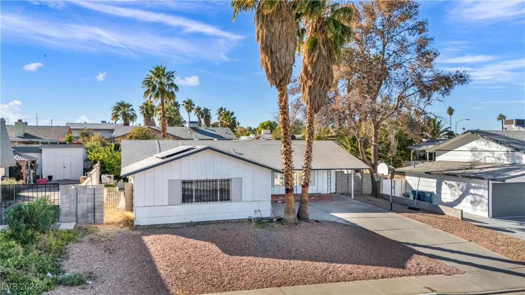 3931 Syracuse, Las Vegas, NV 89121