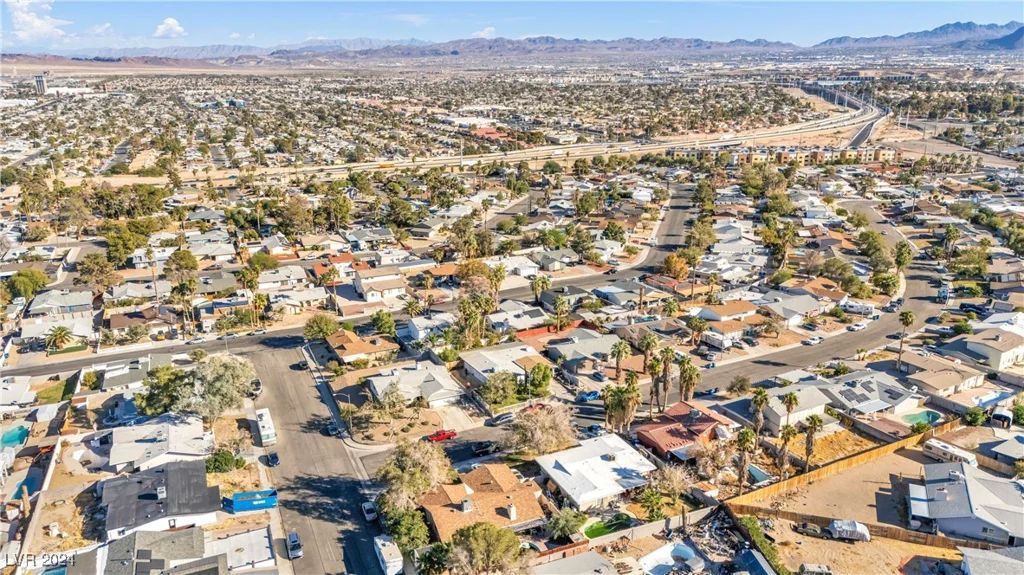 3931 Syracuse, Las Vegas, NV 89121