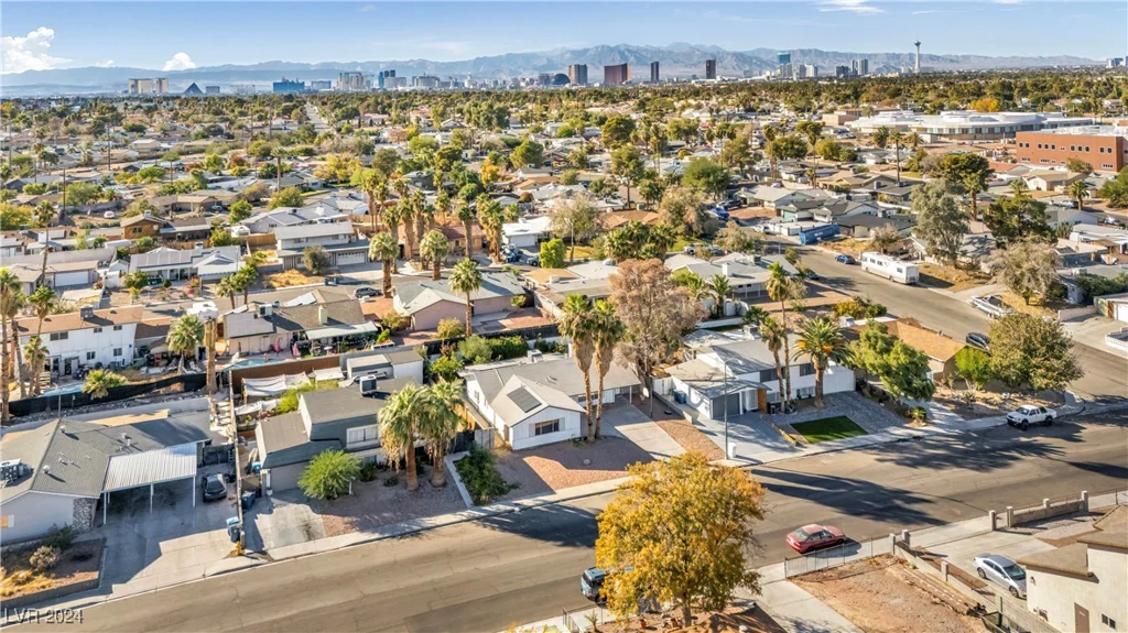3931 Syracuse, Las Vegas, NV 89121