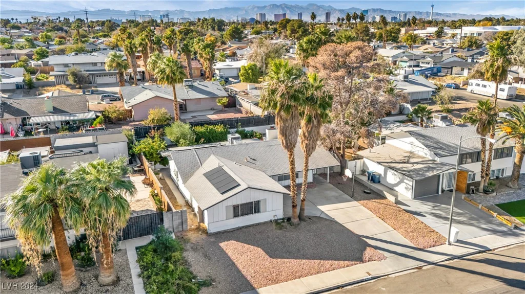 3931 Syracuse, Las Vegas, NV 89121