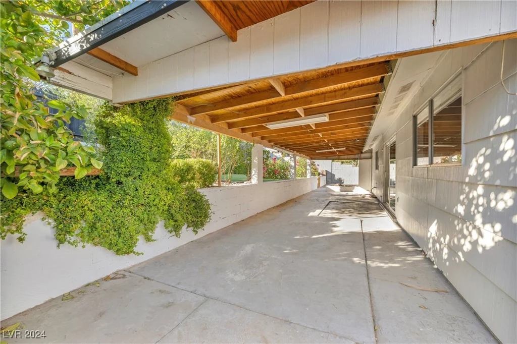 3931 Syracuse, Las Vegas, NV 89121
