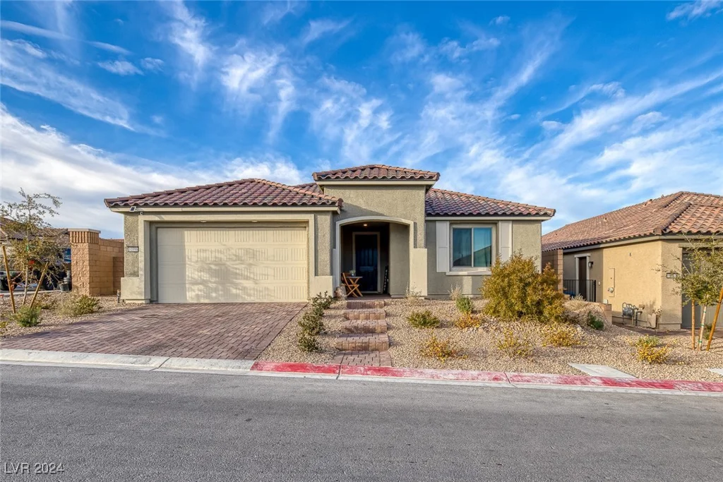 10996 Gardenova, Las Vegas, NV 89166