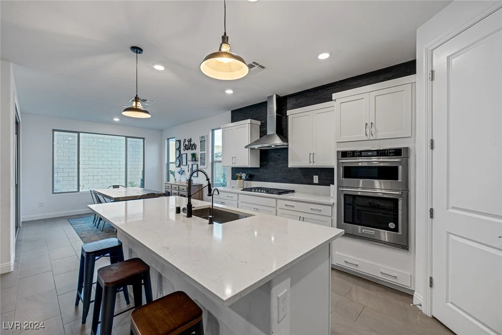10996 Gardenova, Las Vegas, NV 89166