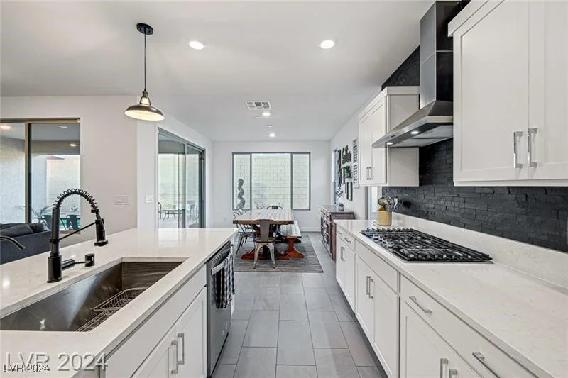 10996 Gardenova, Las Vegas, NV 89166