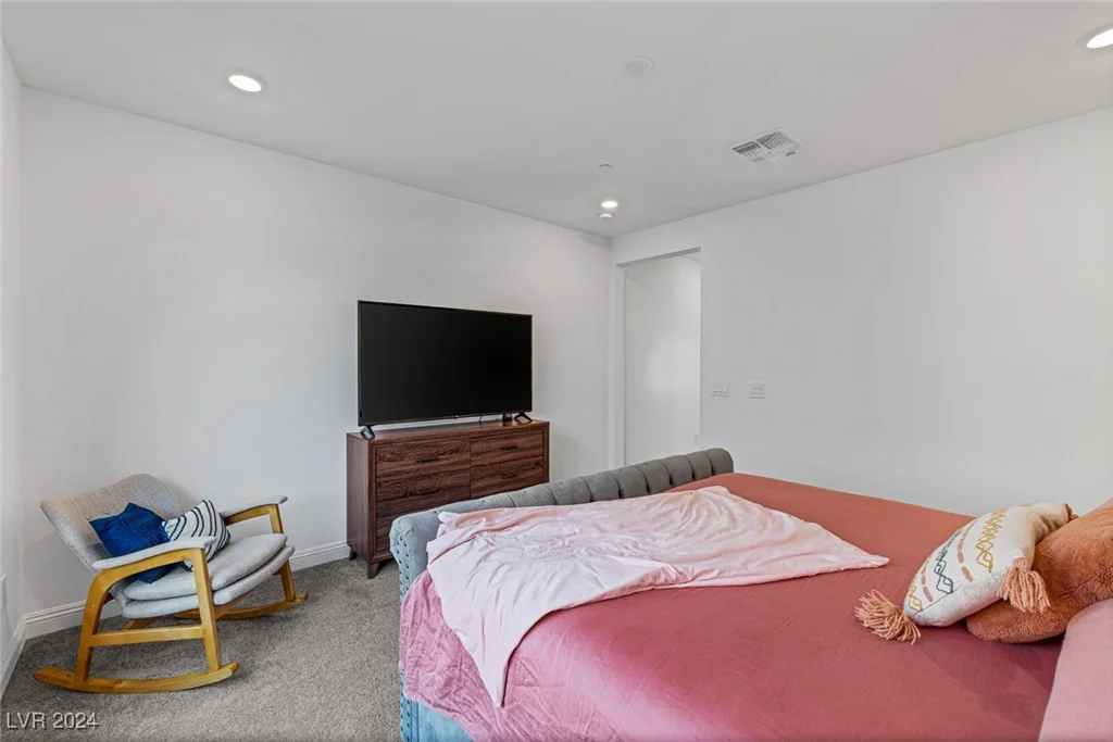 10996 Gardenova, Las Vegas, NV 89166