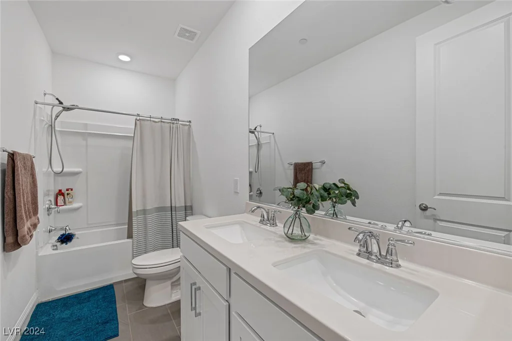 10996 Gardenova, Las Vegas, NV 89166