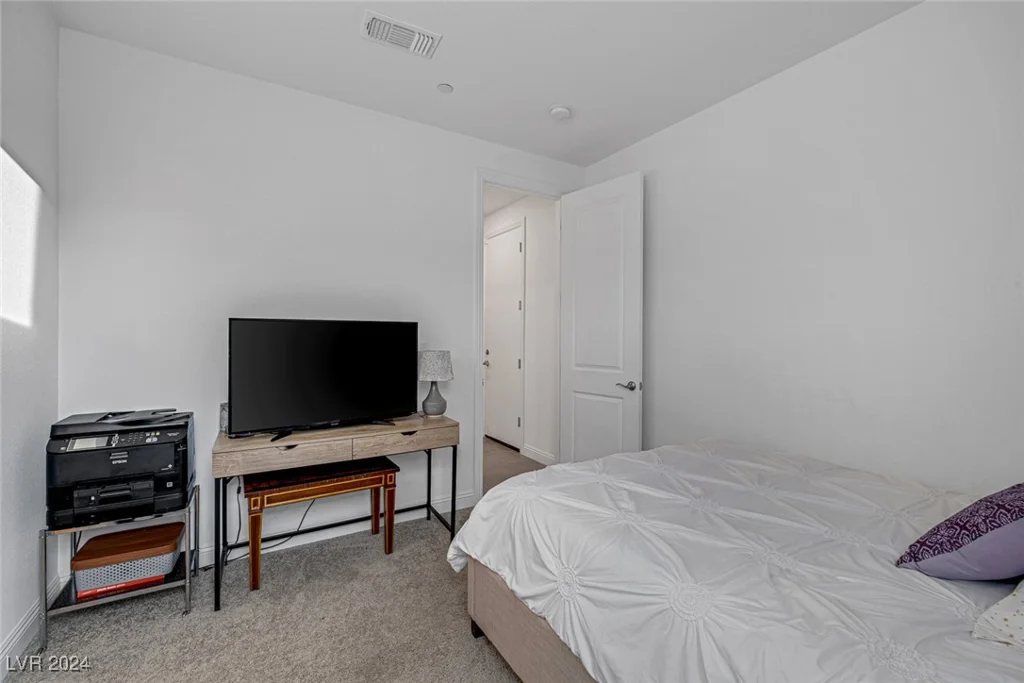10996 Gardenova, Las Vegas, NV 89166