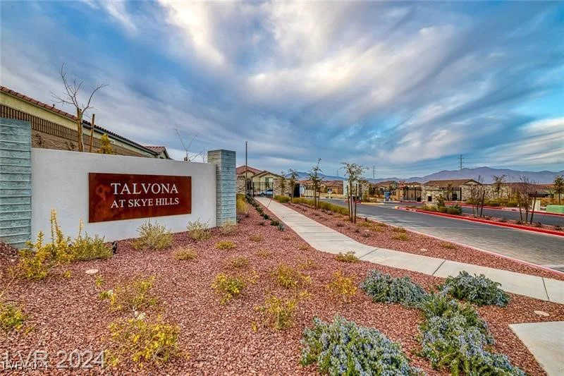 10996 Gardenova, Las Vegas, NV 89166