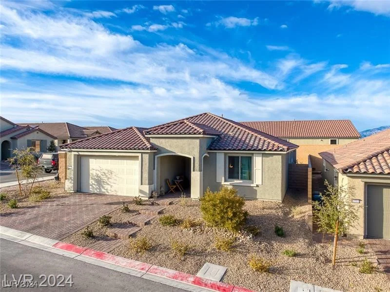 10996 Gardenova, Las Vegas, NV 89166