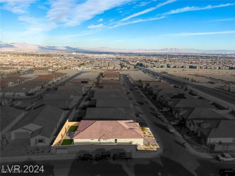 10996 Gardenova, Las Vegas, NV 89166