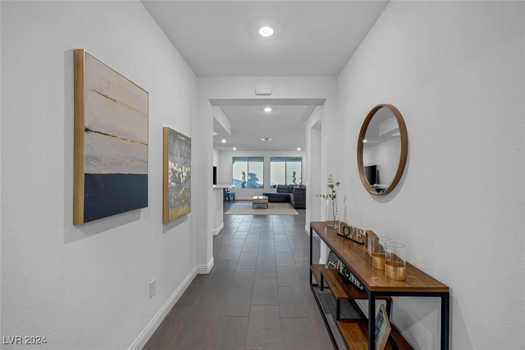 10996 Gardenova, Las Vegas, NV 89166
