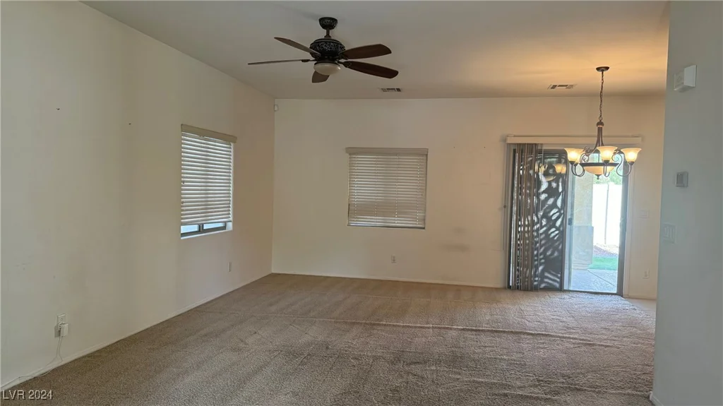 5624 Hannah Gordon, North Las Vegas, NV 89081