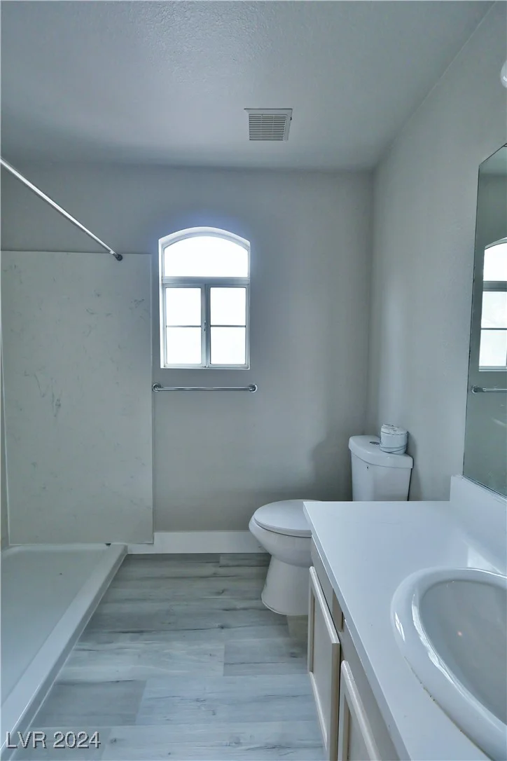 5415 Harmon, Las Vegas, NV 89103