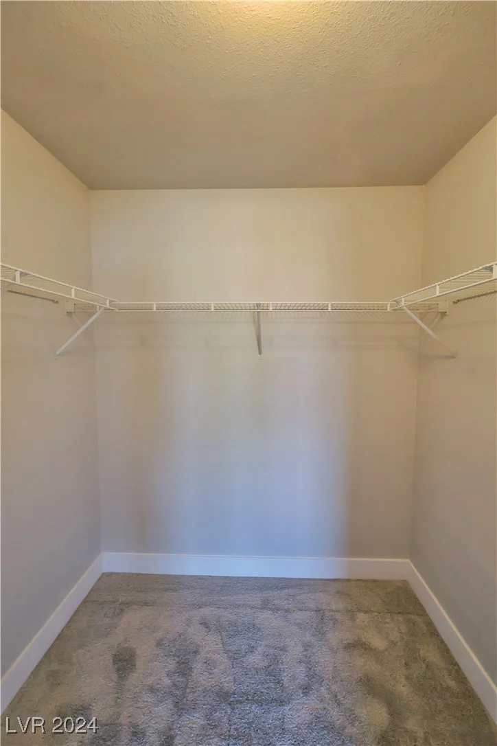 5415 Harmon, Las Vegas, NV 89103