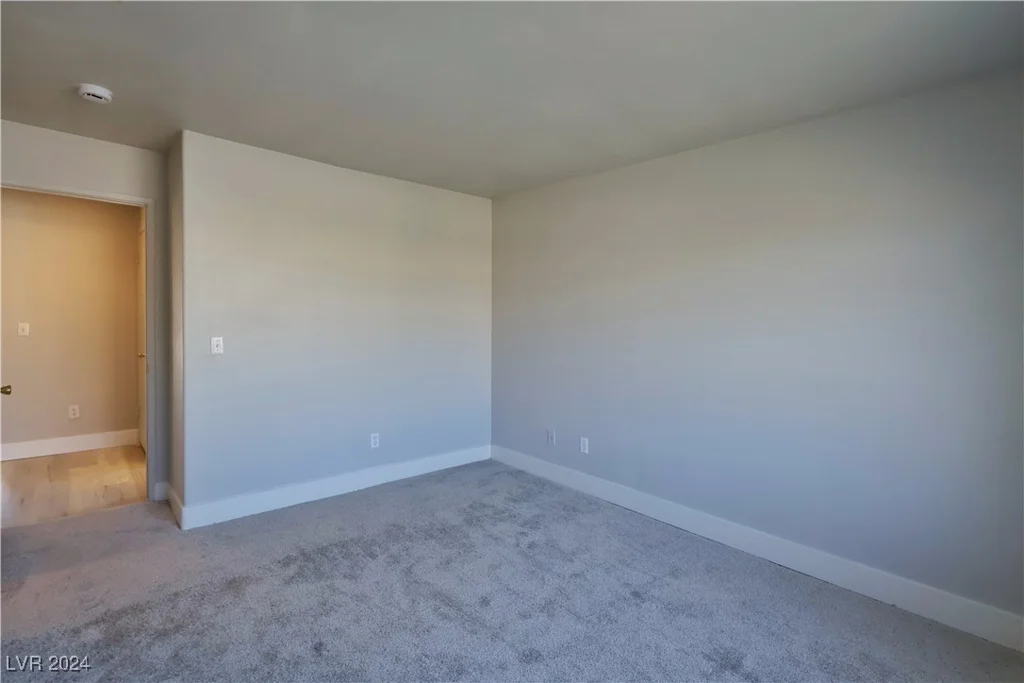 5415 Harmon, Las Vegas, NV 89103